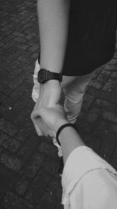 گاهی باید لمس کرد

تب تند قلبی را که گفته

 LOVE✨✨