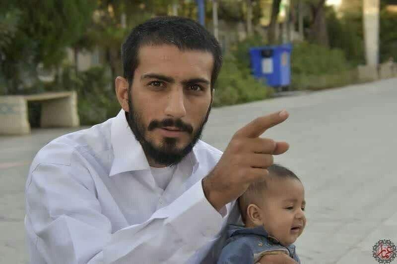 یه چیز بگم تعجب کنیدولی نخندیناکارم گیربودواعزامم نمیکردن😔