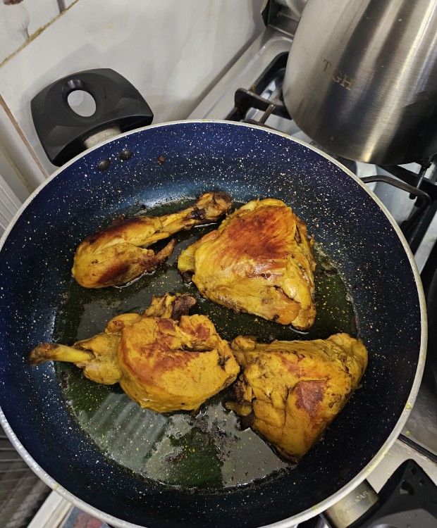 سلام عشقولکها🙋 ، 😃شرمنی چه شام رژیمی پخته🙈😋