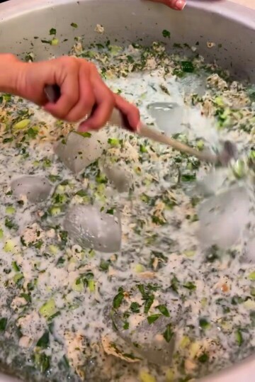 تا حالا آبدوغخیار نذری دیده بودین😃