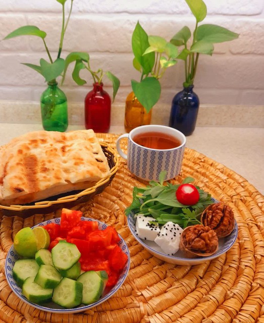 🌹سلام 🤗 صبح بخیر ☀️ ، روزتون پر از لطف و عنایت خدا 🌹