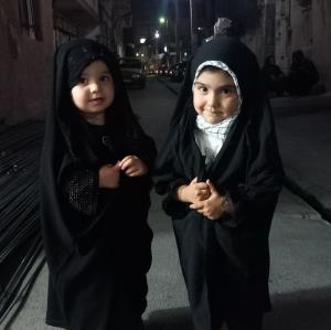 خواهر زاده و دختر عموش 