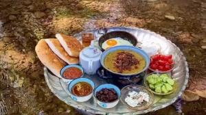 سلام صبح همگی بخیر 