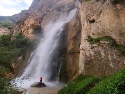 آبشار شاهاندشت
