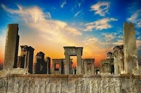 تخت جمشید 