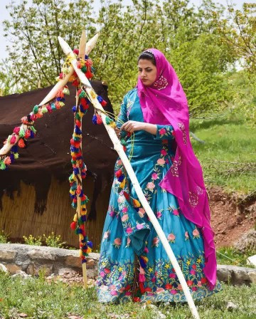 تقدیم به دختران ایلم
