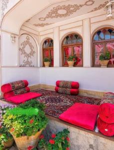 پرسید ازمن چ میخوای؟👇🏻
