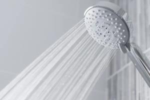 بوقت دوش گرفتن 🛀