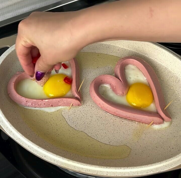 صُبونه ی ادایی😃