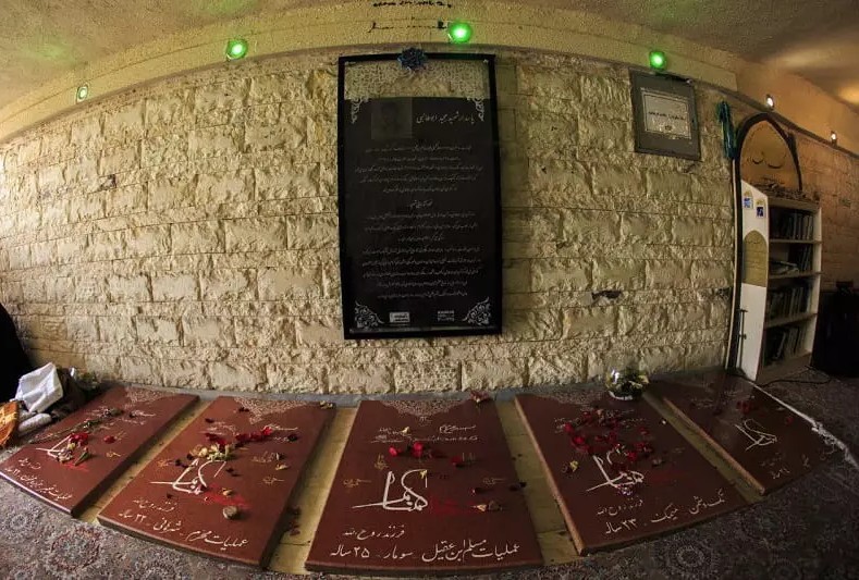 کهف الشهدای ولنجک تهران 