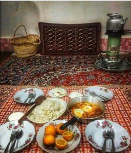 🌸خانه پدری و مادری کجاست
👇🏻👇🏻