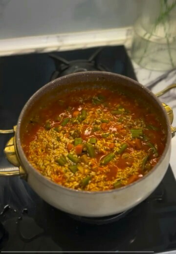 دیگه وقتشه دمکن لوبیاپلومو بزارم😃