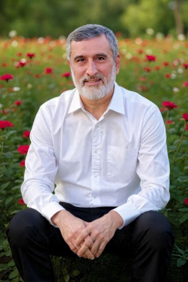 برای شادی روح پاکش صلوات بفرست 