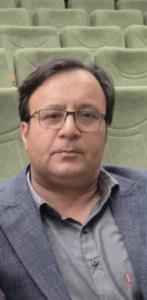 دفاع از رساله مقطع دکترا بعد از ۲۰ سال تحصیل دانشگاهی...