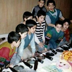 این لاکچری ترین تولد تو دهه 60 بود😂





