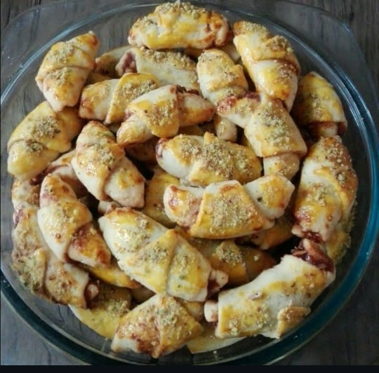 اشترودل میوه