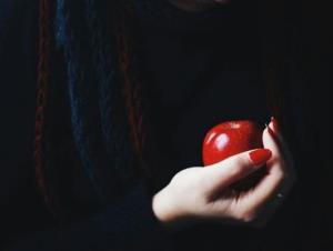 ✍️ما
را
جز 
خیالی
آرام
طلبی نیست ز دنیا...🍃