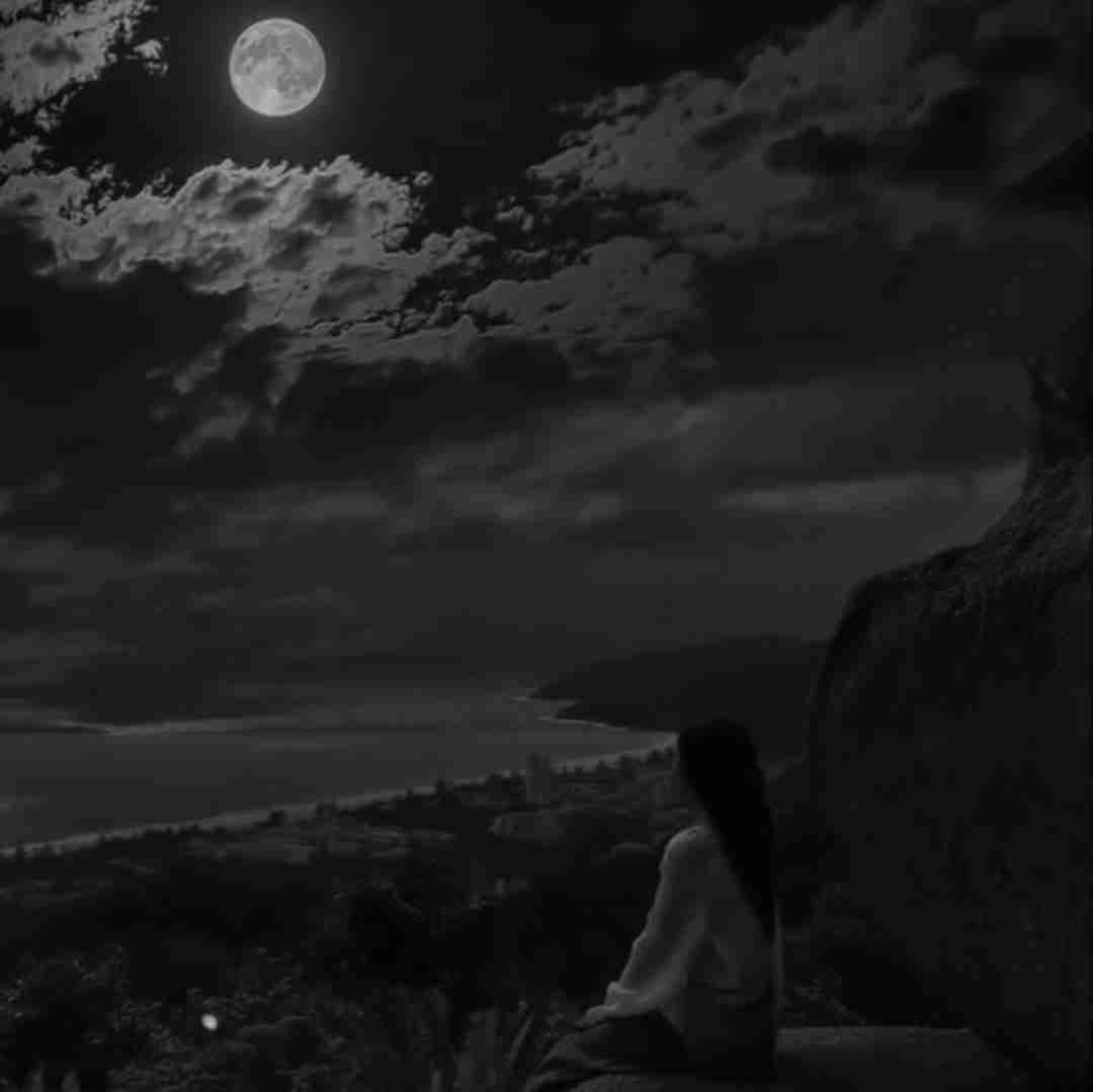 ماه تنها و زیبایِ من 🌕                                                                            شبتون پر از آرامش خدایی 