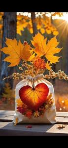 سلام 🙋🏻‍♀️ پست پائیزی تقدیمتون 🍁🍁