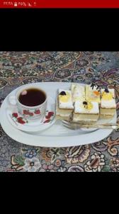 بفرمایین .یکدفعه کیف چای وخامش گرفتوم🤗