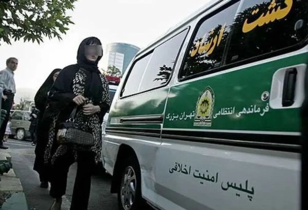 فقط گشت ارشاد.جواب گو هست