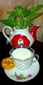 چای  ، قهوه 
آبجوش ، نسکافه ☕️ 
هیچ فرقی ندارن

همه نوشیدنی 
