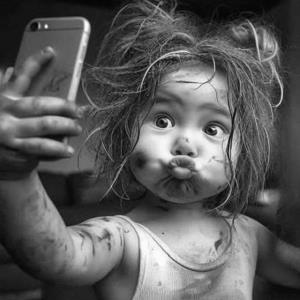 صبر کن عاشق دیوانه تری میاید،نفسووو😄😄😄✌
