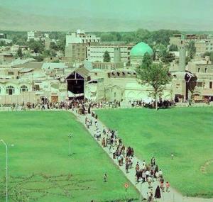 تصویری جالب، از مشهدِ قدیم



