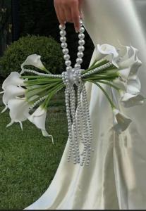 این دسته گل عروس چطوره؟؟؟