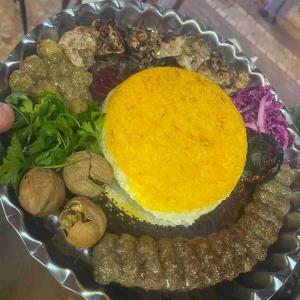 مشهد رستوران کلبه