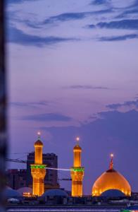 اَلسَّلامُ عَلَیْکَ یا اَباعَبْدِاللَّهِ 
