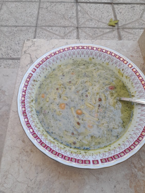 ناهارمون آش رشته خوشمزه 😂🖐