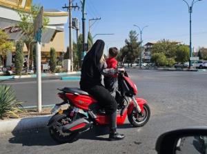 ایران داره هر روز عجیب تر میشه🤭😁