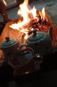 همین الان ازسرکاررسیدم خونه دیدم بَه بَه باباییم چع کردواقعا
