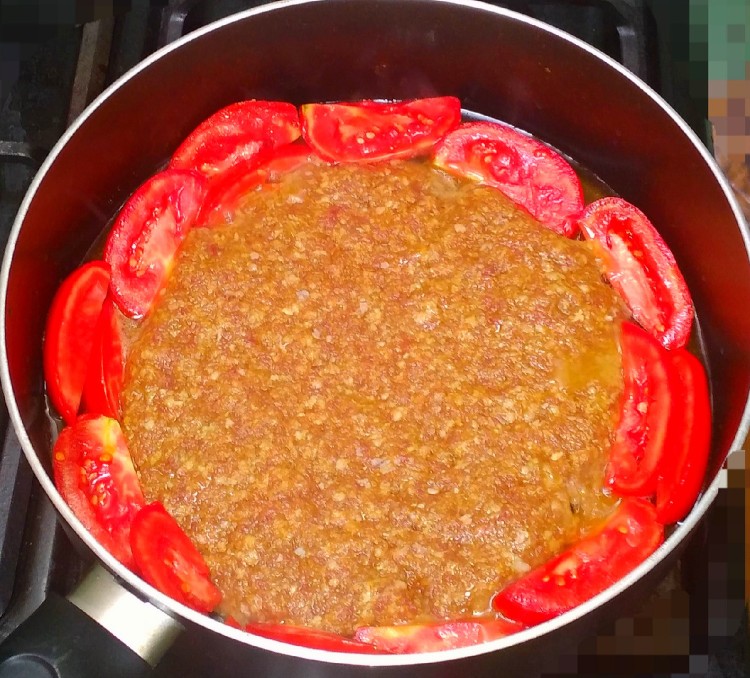 وقتی کارداری وقت نداری کتلت رودونه دونه بگیری😀