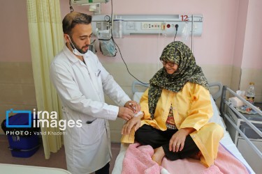 پرستار.نگهبان جان بیمار.روز پرستار مبارک