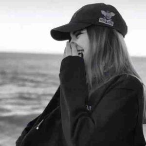 بخندبیشتربسوزه 😉😉😉👍