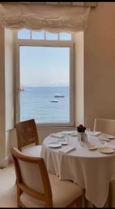 ✍️ می نویسم باواژه در وصف واژه ها...🍁💯