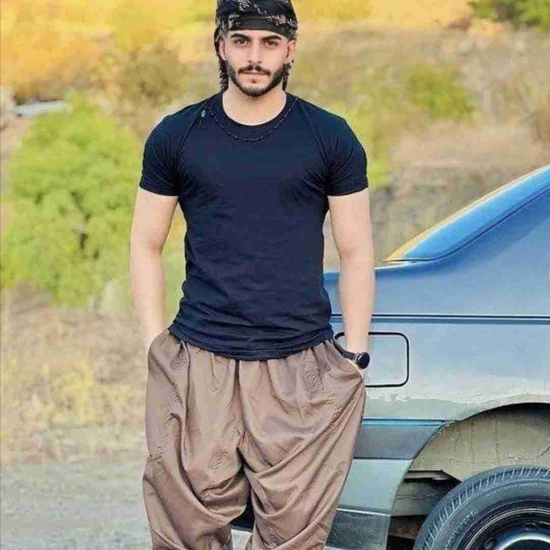 چونی چاکی✔️😉کوردباغیرت🧿