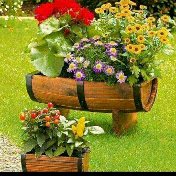 سلام دوستان روز آدینتون شاد و خرم باشه 