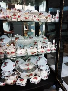 سرویس کامل گلسرخی 