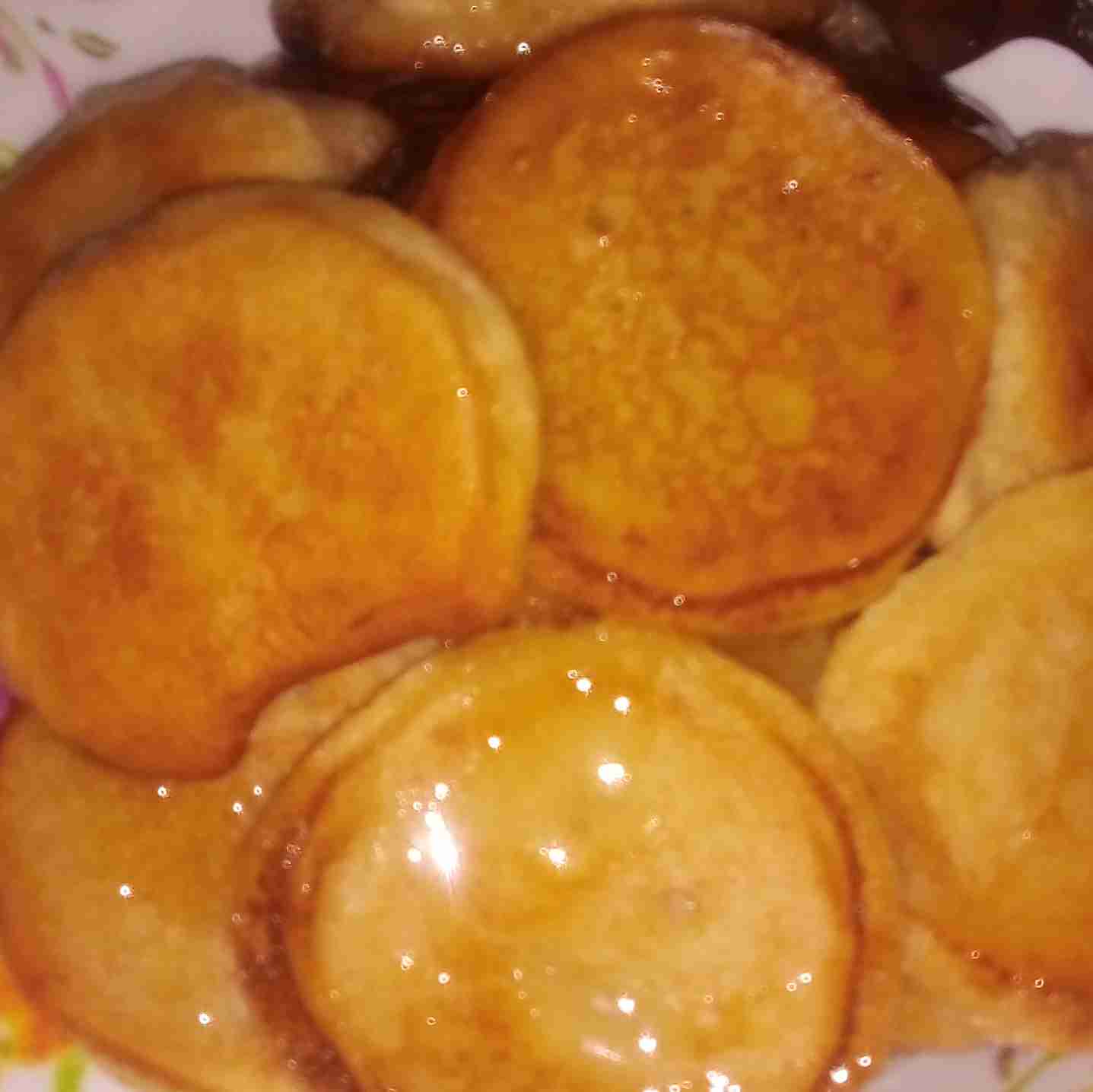 شیرینی درست کردم بفرمایین🥰😂