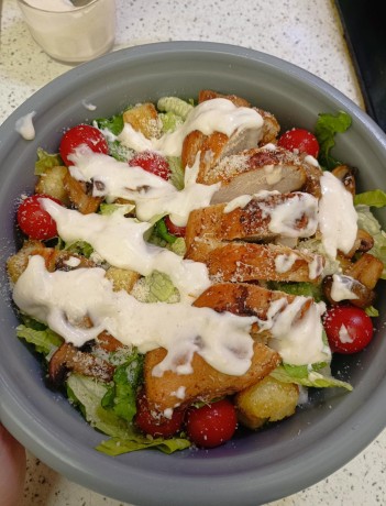 سالادم سالاره یا نه؟ 