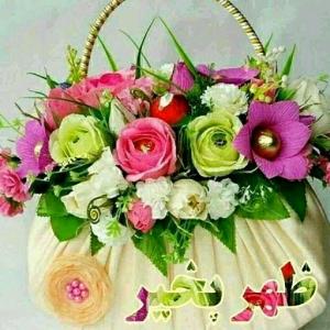 سوال پرسیدم ظهر بخیر انشاالله همیشه شاد باشی انشاالله 