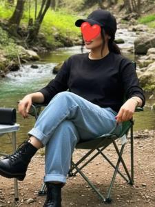 ﺍگه ﺍﺯ ﻣًــﻦ ﺧﻮﺷـــﺖ ﻧﻤﻴـﺎﺩ
ﻣﻬـــﻢ ﻧﻴﺴــﺖ
ﭼــﻮﻥ ﻣــﻦ ﺃﺻﻼ ﺟﻮﺭ