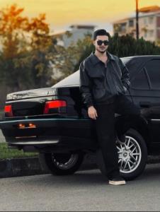 گر زخمی هم باشد خودمون مرحیم.