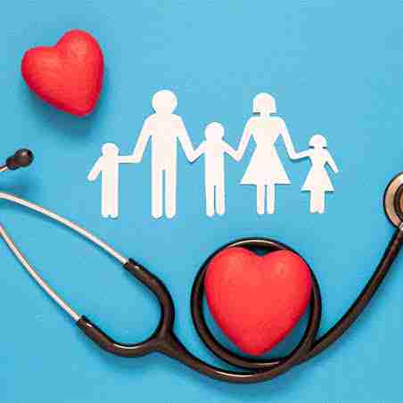 گچساران در مسیر جهش سلامت | تحلیل تحولات زیرساختی حوزه درمان شهرستان

در گفت‌وگویی اختصاصی با سید امین رضایی، رئیس شبکه بهداشت و درمان گچساران، تصویری روشن از وضعیت پروژه‌های سلامت شهرستان ترسیم شد؛ تصویری که از پویایی، برنامه‌ریزی هدفمند، و امید به آینده‌ای توسعه‌یافته در حوزه درمان حکایت دارد.

🔹 همه پروژه‌ها فعال‌اند؛ توقفی در کار نیست
رضایی با تأکید بر فعال بودن کلیه پروژه‌های تعریف‌شده، از پایان رکود در حوزه سلامت شهرستان خبر داد. این نکته، نشان از پیگیری مستمر و مدیریت منسجم در زیرساخت‌ها