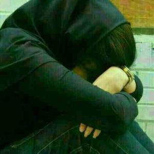 وقتــی مجــازی دل بستی مجازی وابستــه
 شدی  
و مجازی عاشـق شدی  منتــظر روزی باش که
واقعی دل بکَنــی
واقعــی بغض کنی
 و واقعی اشک بریزی و 
این قانون  دنیای مجازی😔😔😔💔💔💔🖤