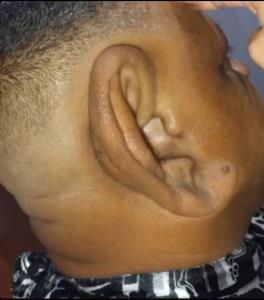 ب گوش باش😂😂