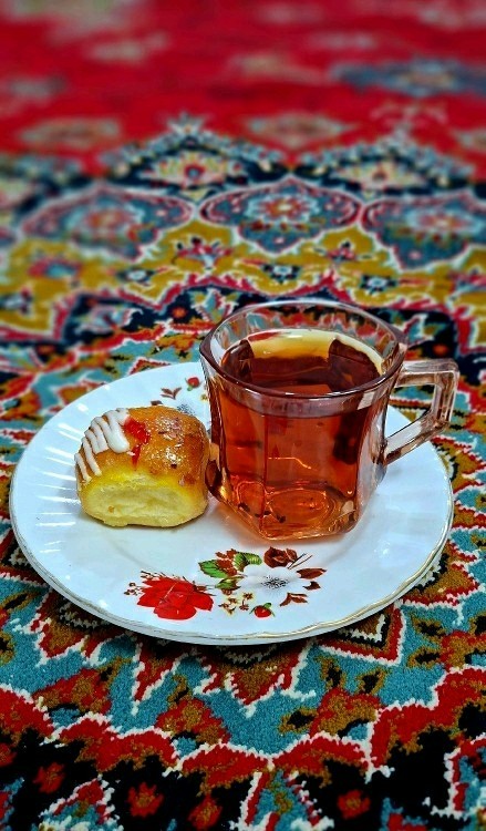 چای عصر بخیر عزیزم نوجان خوش بگذره انشاالله 